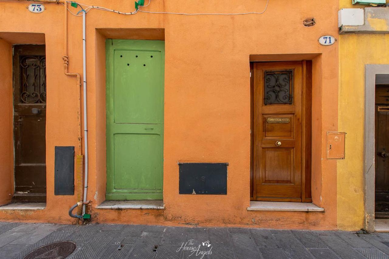 Vista Mare E Comfort In Centro Storico Menton Exterior photo